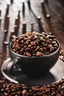 Breakfast Still Life Drucke: Composition with cup of coffee and beans