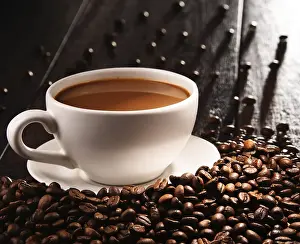 Cup Of Coffee Image Drucke: Composition with cup of coffee and beans
