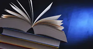 Composition With Open Book Drucke: Composition with open book on the table