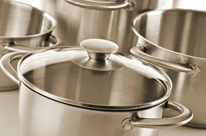 Uninhabited Kitchen Scene Drucke: Composition with stainless pots