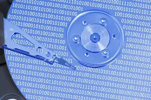 Digital Data Medium Drucke: Computer hard disk drive with read-write head on the disk