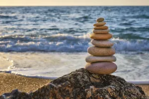 Stone Stacking Art Drucke: Concept of balance and harmony