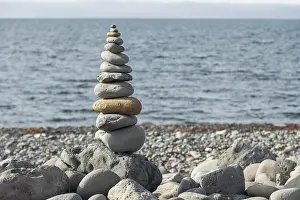 Symbolic Beach Image Drucke: Concept of balance and harmony