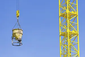 Construction Crane Drucke: Construction crane with concrete bucket