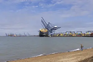 European Freight Service Drucke: Container port, container ships