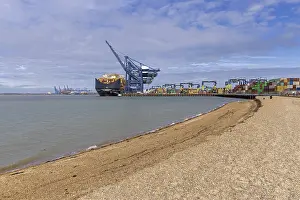 Freight Transport Drucke: Container port, container ships