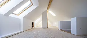 European Construction Work Drucke: Conversion of an attic into a spacious living area