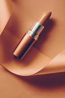 Glamour Cosmetics Drucke: Cosmetic branding
