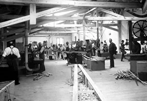 Traditional European Handicrafts Drucke: Craftsmanship, carpentry, 1920s