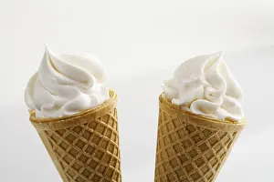 Still Life Studio Photography Drucke: Two cream horns