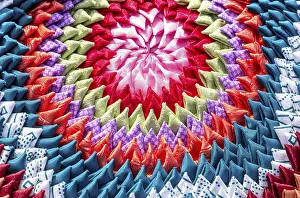 Creative Background Texture Drucke: Creative background from handmade multicolored doormat