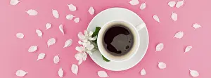 Pastel Pink Background Drucke: Creative flat lay concept top view of coffee cup