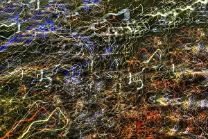 Dark Background Design Drucke: Creative shot, abstract, dancing light