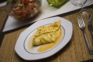 Empty Table Setting Ideas Drucke: Crepes