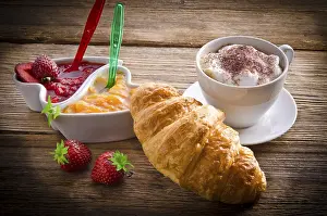 Breakfast Pastry Drucke: Croissant