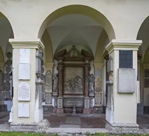 Round Arch Architecture Europe Drucke: Crypt arcades, grave counters in the arcade of St