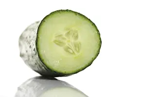 Healthy Eating Salad Ingredients Drucke: Cucumber, cut