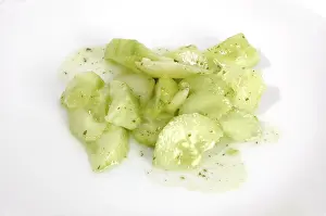 Vegetable Salad Drucke: Cucumber salad