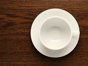 Studio Shot Tableware Drucke: Empty cup