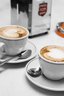 Coffee Cup Drucke: Two cups of cappuccino