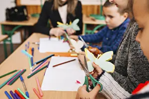 British Educational Institution Drucke: Cutting lesson school