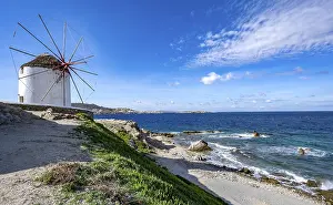 Aegean Sea Windmill Drucke: Cycladic windmill on the coast