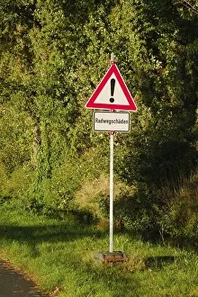 German Traffic Signs Drucke: Cycle path damage, traffic sign