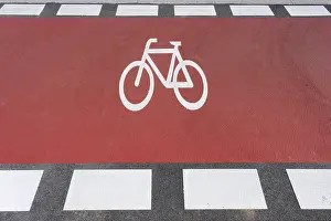 Cycle Path Germany Drucke: Cycle path with pictogram at a junction