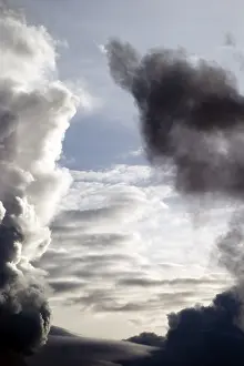 Cloudy Atmosphere Drucke: Dark clouds