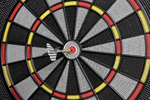 Direct Hit Drucke: Dart