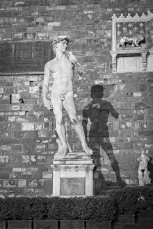 Drucke von David von Michelangelo Buonarroti in Florenz, Italien. Berühmter Meisterwerk männliche Vollkommenheit Michelangelo Buonarroti Drucke: David von Michelangelo Buonarroti in Florenz
