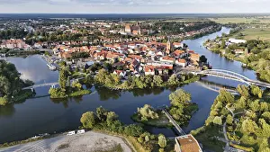 Historic Center Aerial Shot Drucke: Default