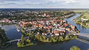 Historic Old Town Aerial Shot Drucke: Default
