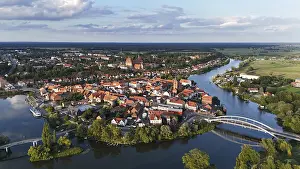 Historic Old Town Aerial Shot Drucke: Default