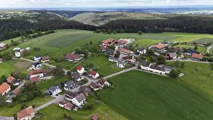 Bilder Datiert 18. Mai 2024: Default