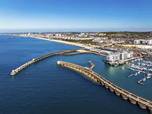 Brighton Und Hove Drucke: Brighton Marina von einem Drohnen aus