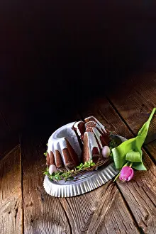 Empty Plate Desserts Drucke: Delicious chocolate spring cake