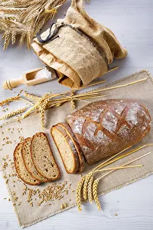 Healthy Baked Goods Drucke: Delicious mixed rye bread, also known as grey bread