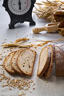 French Baguette Style Drucke: Delicious mixed rye bread, also known as grey bread