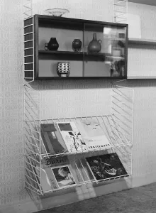 Black And White Interior Photo Drucke: The designers of the Swedish String shelf
