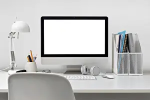 Modern Architecture Drucke: Desktop computer isolated on a white background