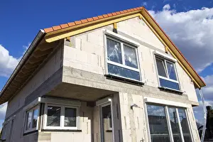 Detached House Construction Drucke: Detached house under construction