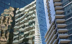 Contemporary Skyscraper Design Drucke: Detail, skyscraper facades with reflection