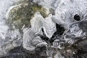 Austria Ice Crystals Drucke: Details, shapes and structures of ice