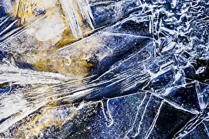 Austria Landscape Drucke: Details, shapes and structures of ice