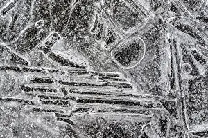 Austria Ice Crystals Drucke: Details, shapes and structures of ice