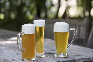 Southern Germany Gastronomy Drucke: Three different beers in different beer glasses