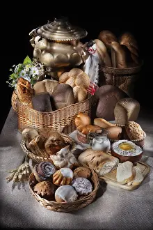 Baked Goods Drucke: Different kinds of bread on a canvas studio background
