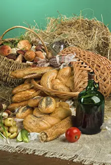 Baked Goods Studio Shots Drucke: Different kinds of bread on a studio background