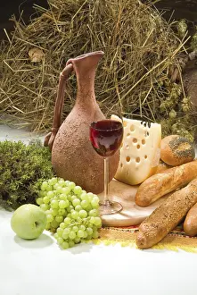 Studio Shot Of Breads Drucke: Different kinds of bread on a studio background